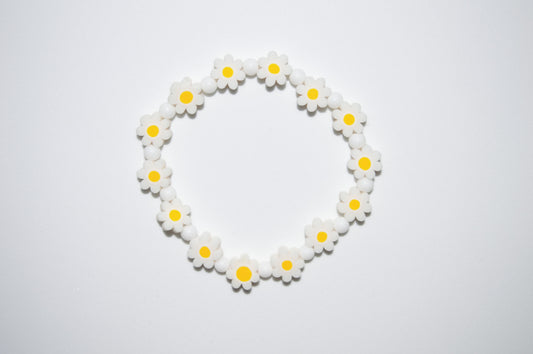 Daisy field bracelet