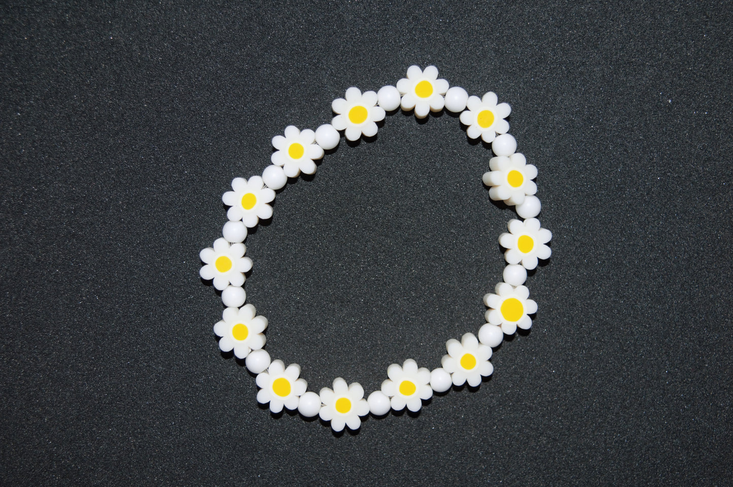 Daisy field bracelet