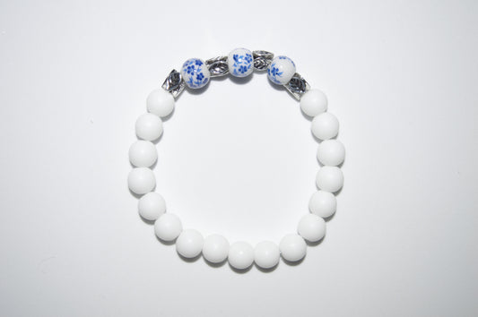 Floral ceramic and white stone bead bracelet
