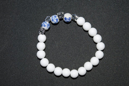 Floral ceramic and white stone bead bracelet