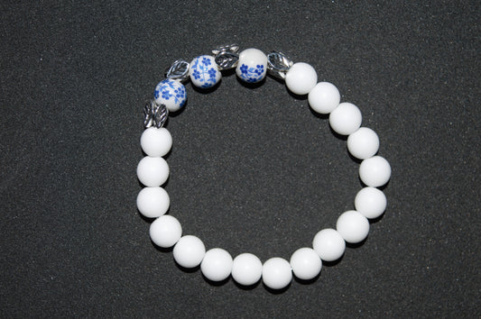 Floral ceramic and white stone bead bracelet